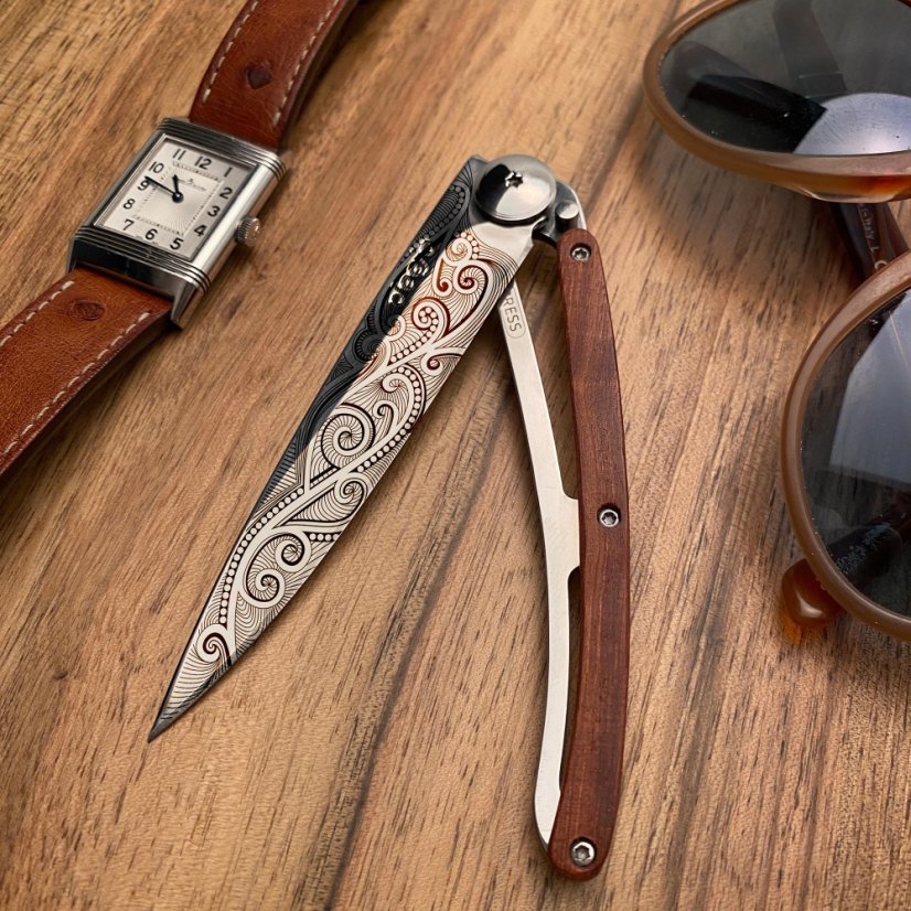 Vreckový nôž - Deejo 1AB104 Tattoo Mirror 37g, coralwood, Pacific